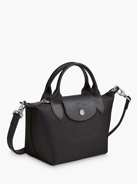 longchamp le pliage néo pouch.